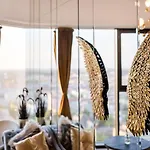 Hanza Tower Gold *
