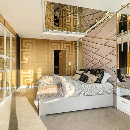 Hanza Tower Gold Apartmán *