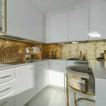 Hanza Tower Gold Štetín