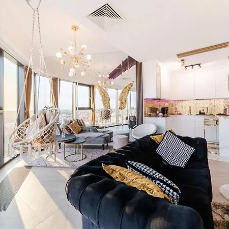 Hanza Tower Gold * Štetín