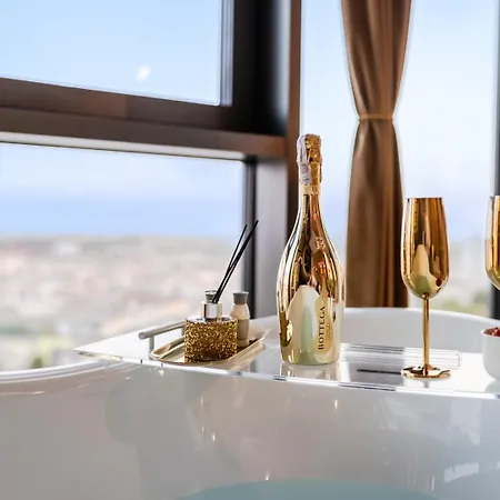 Hanza Tower Gold-21 Deluxe 63m2 With Pool&spa *