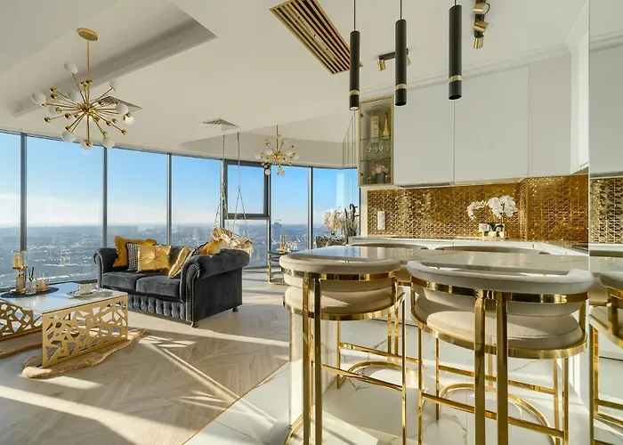 Hanza Tower Gold アパート *