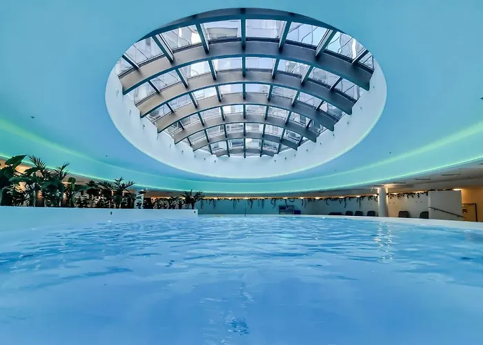 Hanza Tower Gold シュチェチン