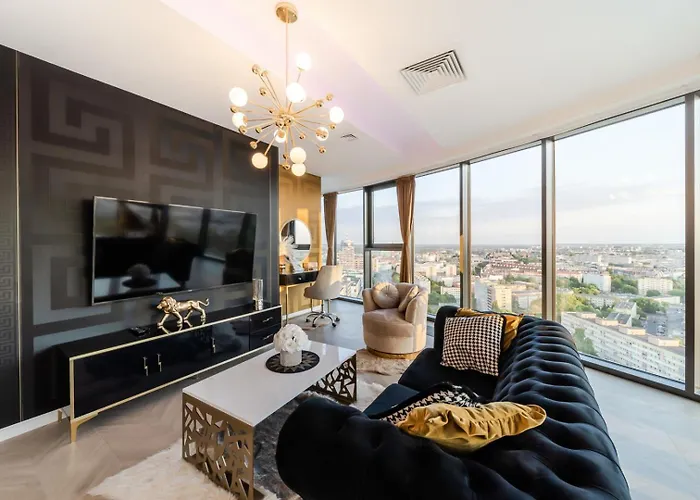 Апартаменты Hanza Tower Gold *