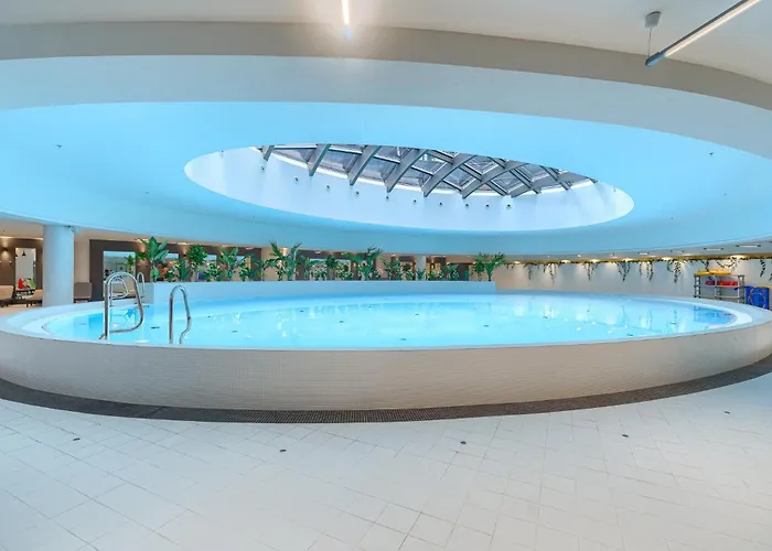 アパート Hanza Tower Gold